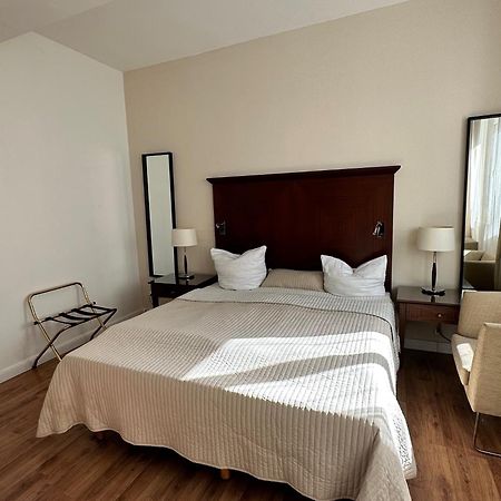 Park Apart Hotel Gatower Str. Berlin Bagian luar foto