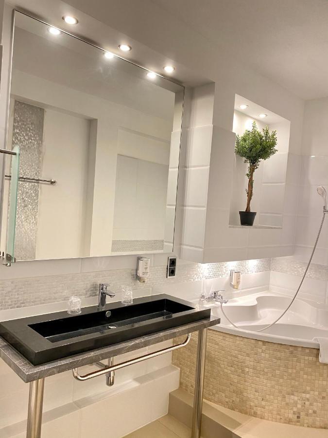 Park Apart Hotel Gatower Str. Berlin Bagian luar foto